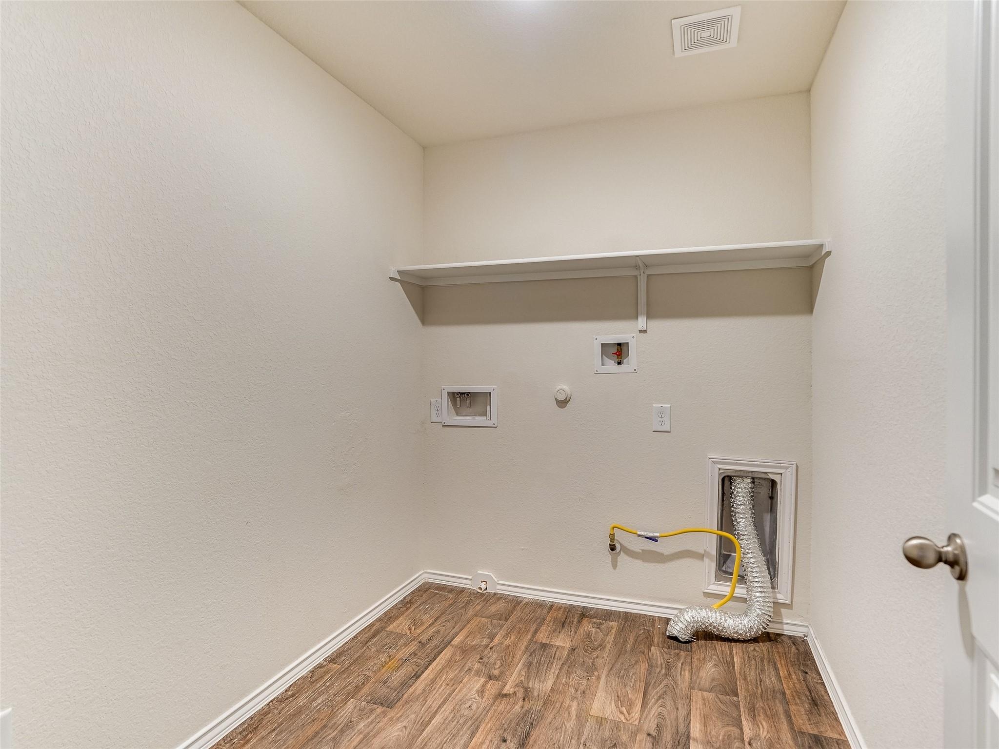 383 Sickle Loop Kyle TX 78640