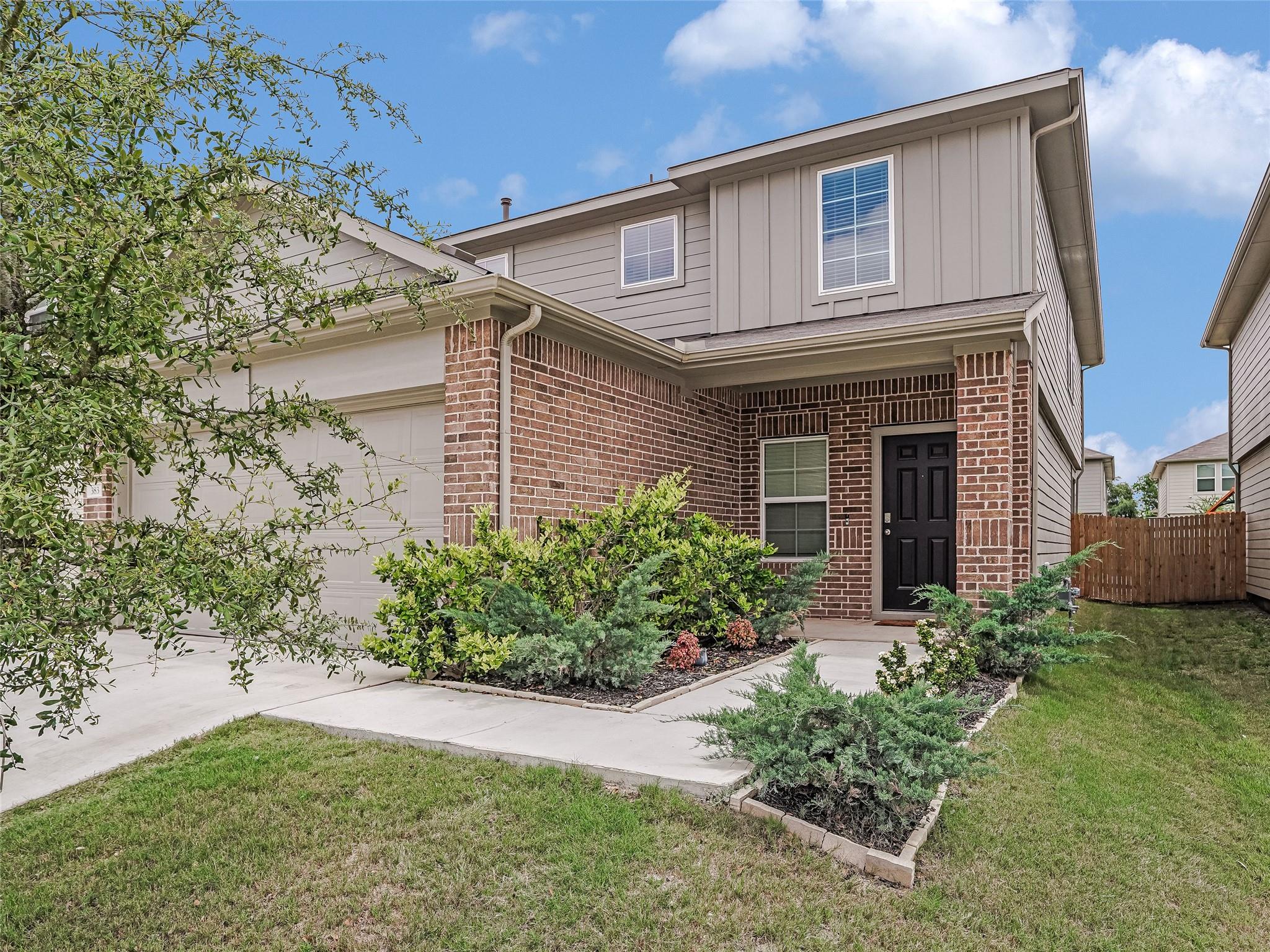 383 Sickle Loop Kyle TX 78640