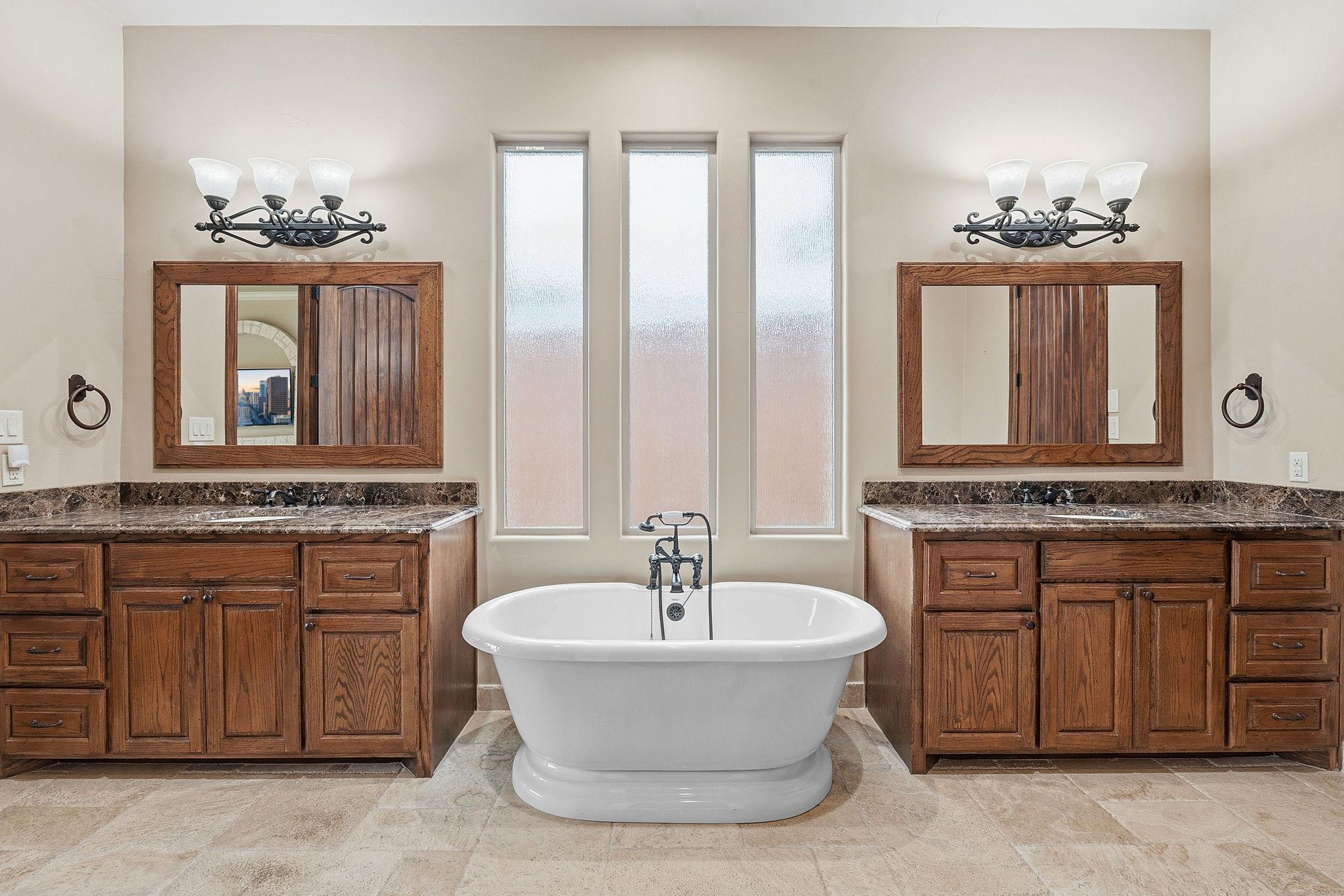 5100 W Fm 2147 Road Horseshoe Bay TX 78657