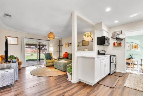 8800 Redfield Lane Austin TX 78758