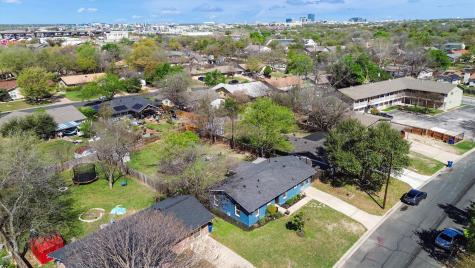 8800 Redfield Lane Austin TX 78758