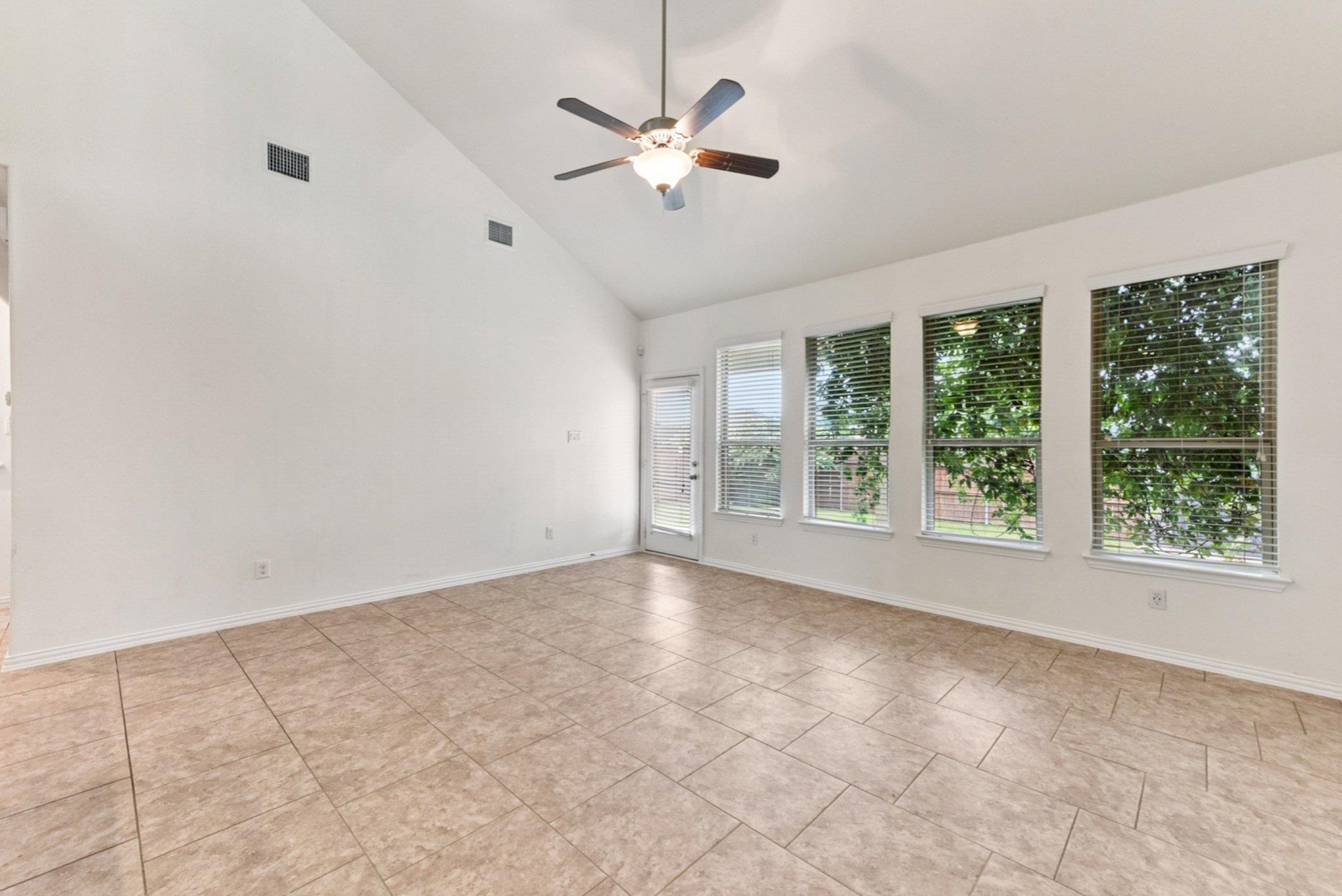 3136 Honey Peach Way Pflugerville TX 78660