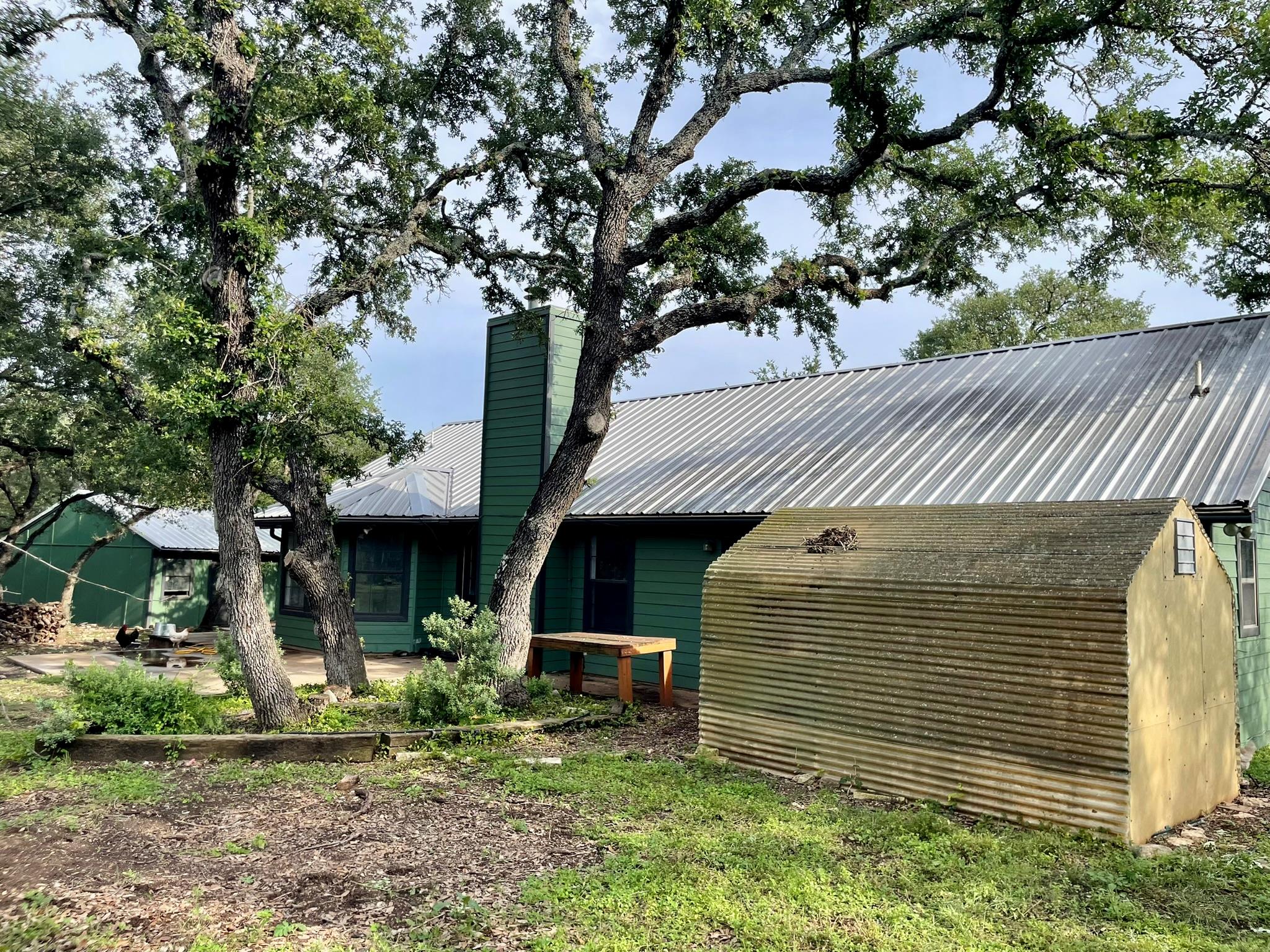 204 E Lakeshore Drive Dripping Springs TX 78620