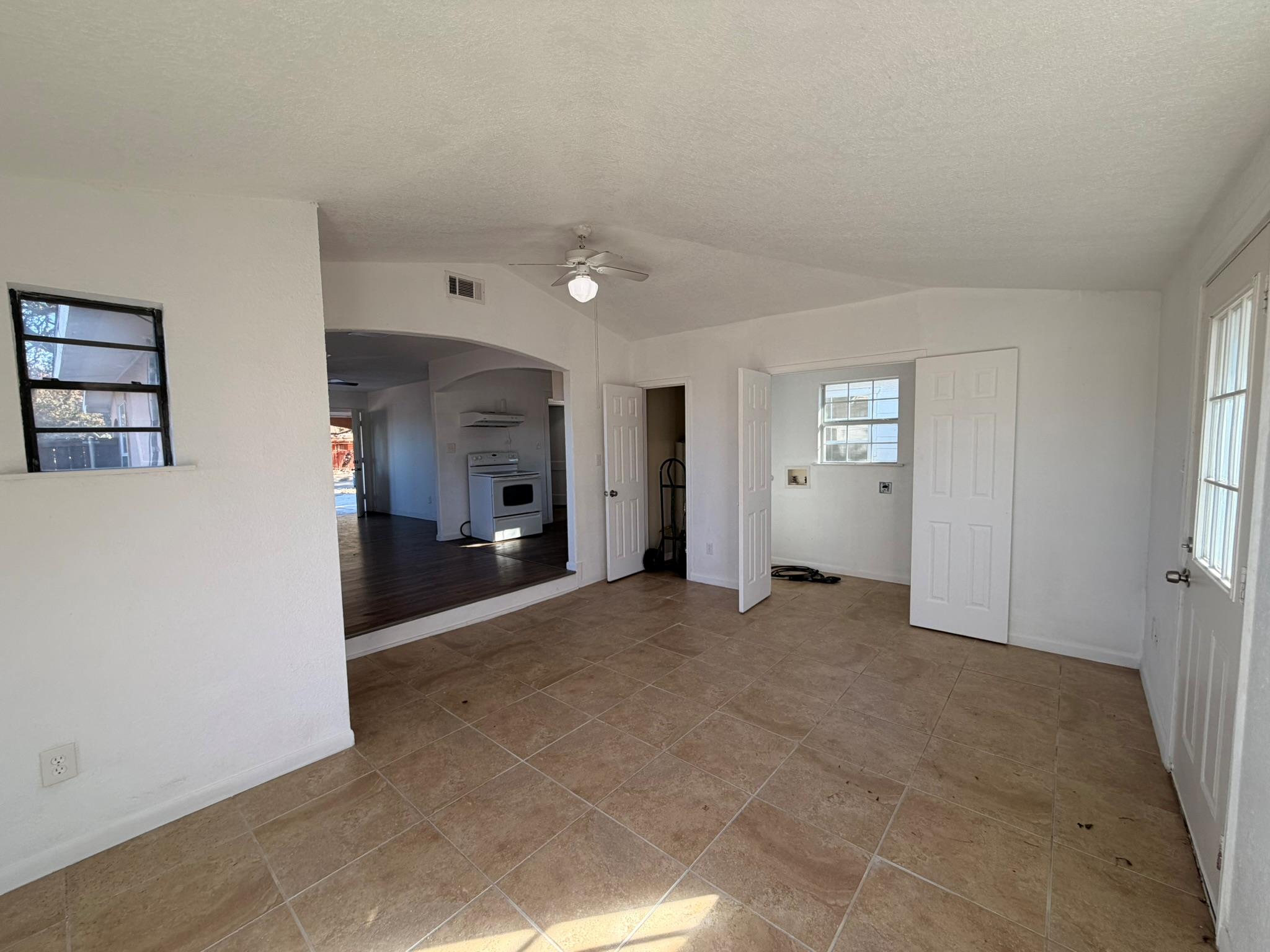 819 Rosehill Drive San Antonio TX 78213
