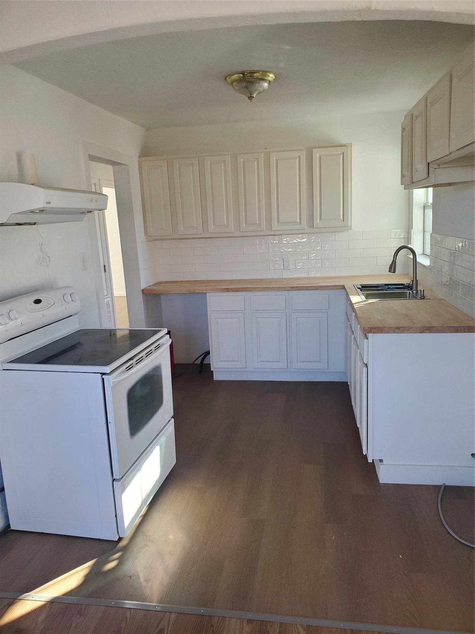819 Rosehill Drive San Antonio TX 78213
