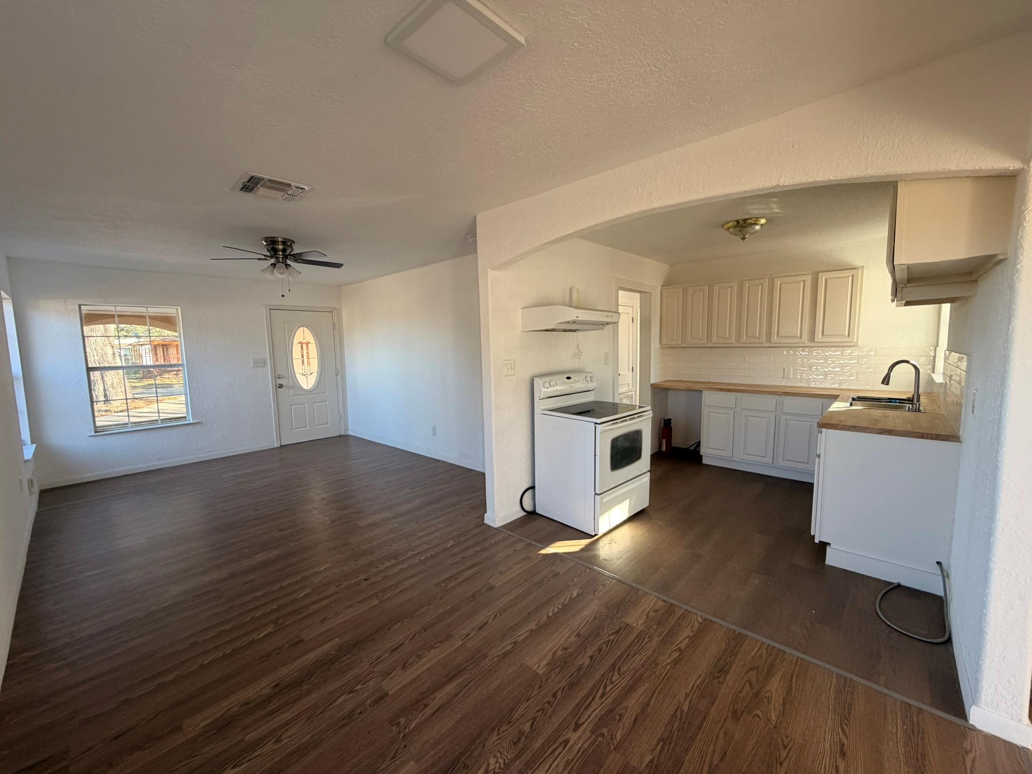 819 Rosehill Drive San Antonio TX 78213