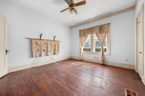 401 S Love Avenue Florence TX 76527