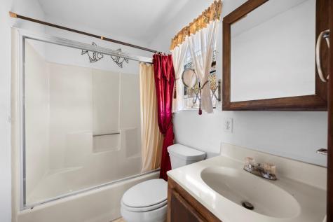 401 S Love Avenue Florence TX 76527