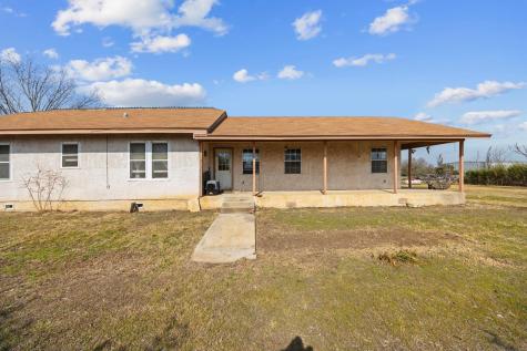 401 S Love Avenue Florence TX 76527