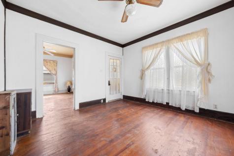 401 S Love Avenue Florence TX 76527