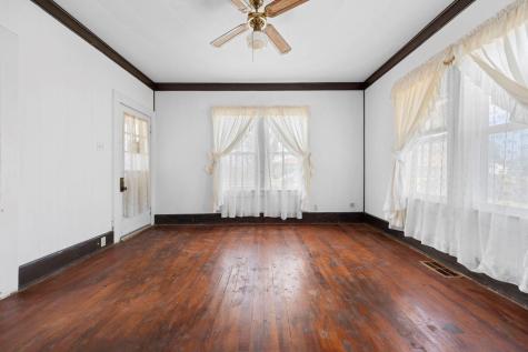 401 S Love Avenue Florence TX 76527