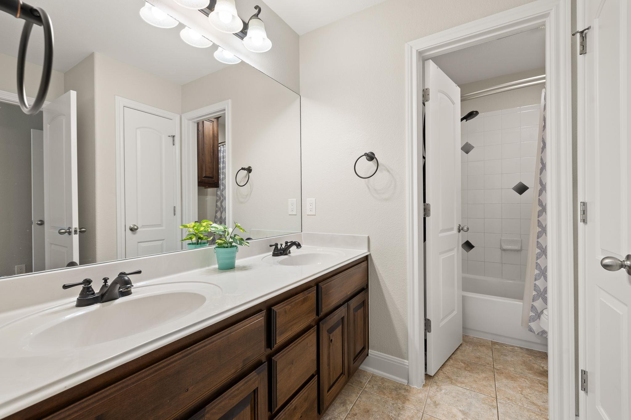 12612 Capella Trail Austin TX 78732