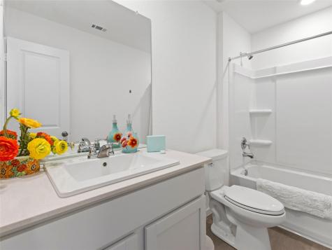 11543 Field Briar Converse TX 78109