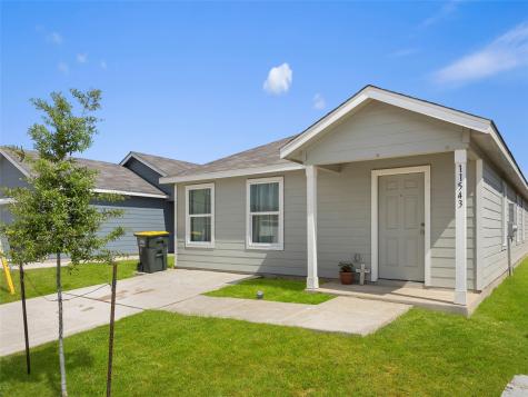 11543 Field Briar Converse TX 78109