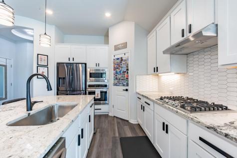 402 Pulitzer Drive Hutto TX 78634