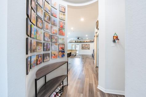 402 Pulitzer Drive Hutto TX 78634