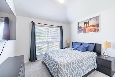 402 Pulitzer Drive Hutto TX 78634