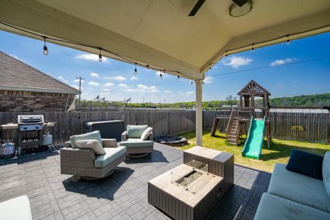 402 Pulitzer Drive Hutto TX 78634