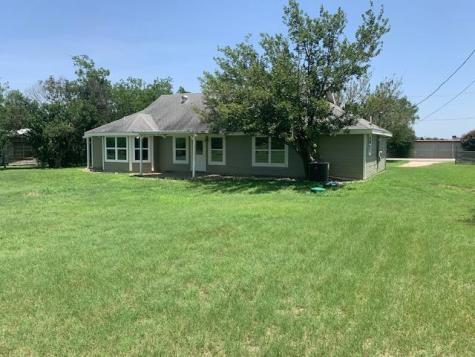 1501 N Burleson Street Kyle TX 78640