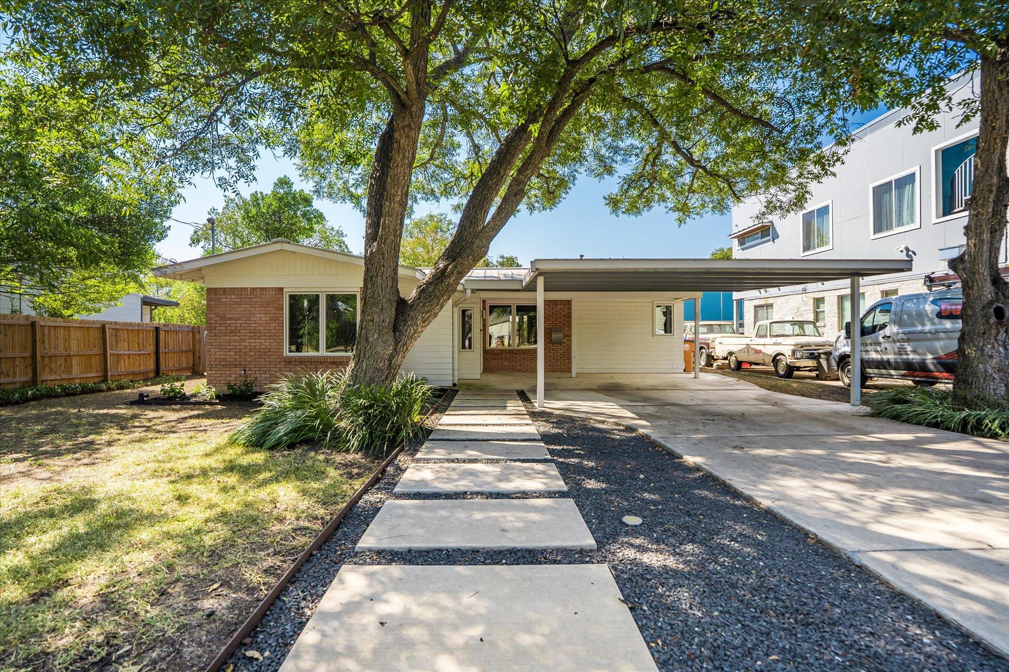 2117 Shoalmont Drive Austin TX 78756