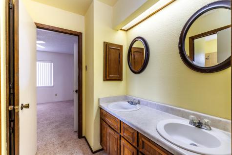 209 Coventry Lane Seguin TX 78155