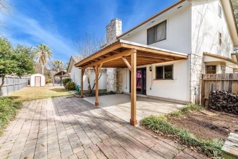 209 Coventry Lane Seguin TX 78155