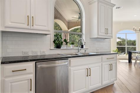 11803 Astoria Drive Austin TX 78738