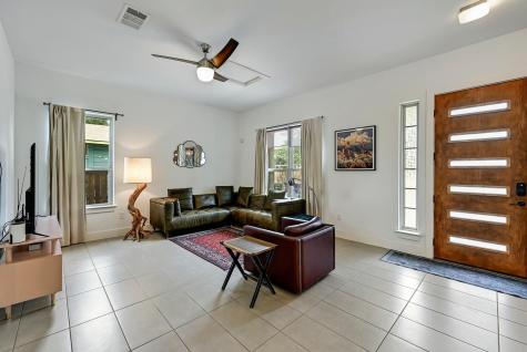 1002 Linden Street Austin TX 78702