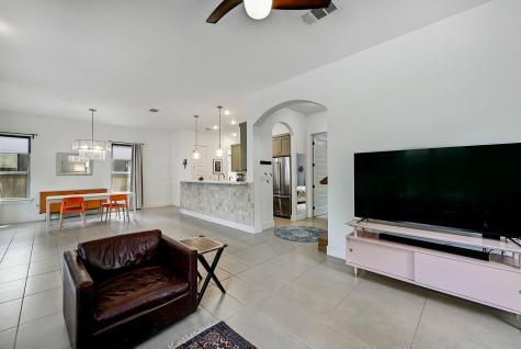 1002 Linden Street Austin TX 78702