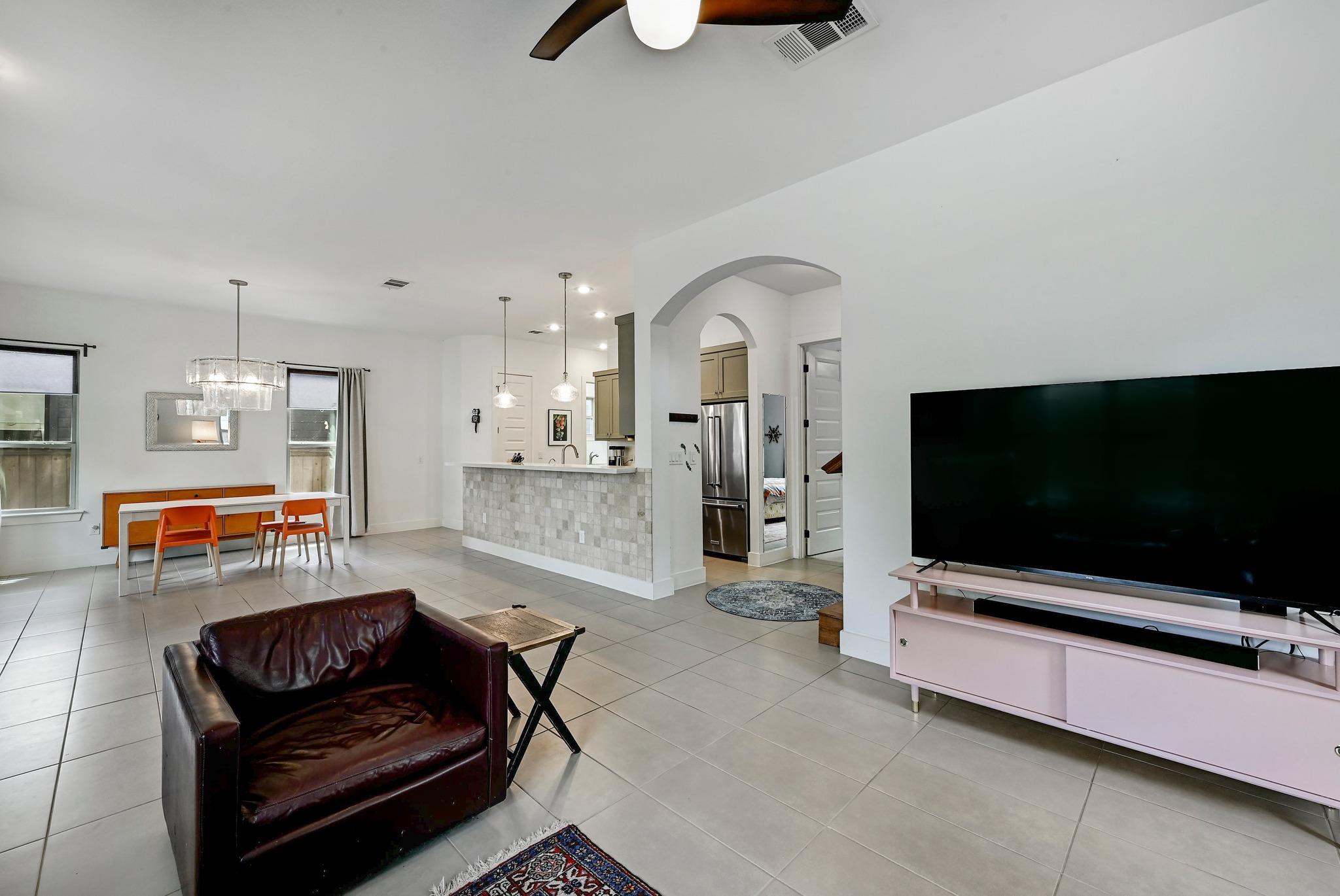 1002 Linden Street Austin TX 78702