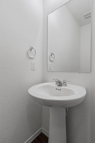 117 Guardian Angel Court Jarrell TX 76537