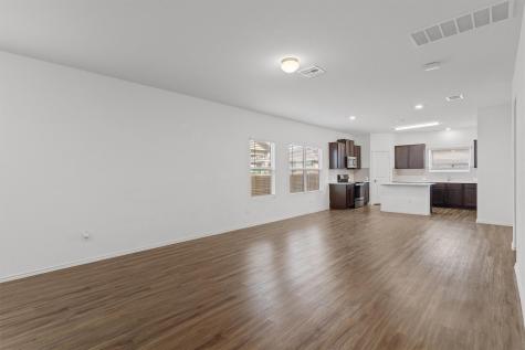 117 Guardian Angel Court Jarrell TX 76537