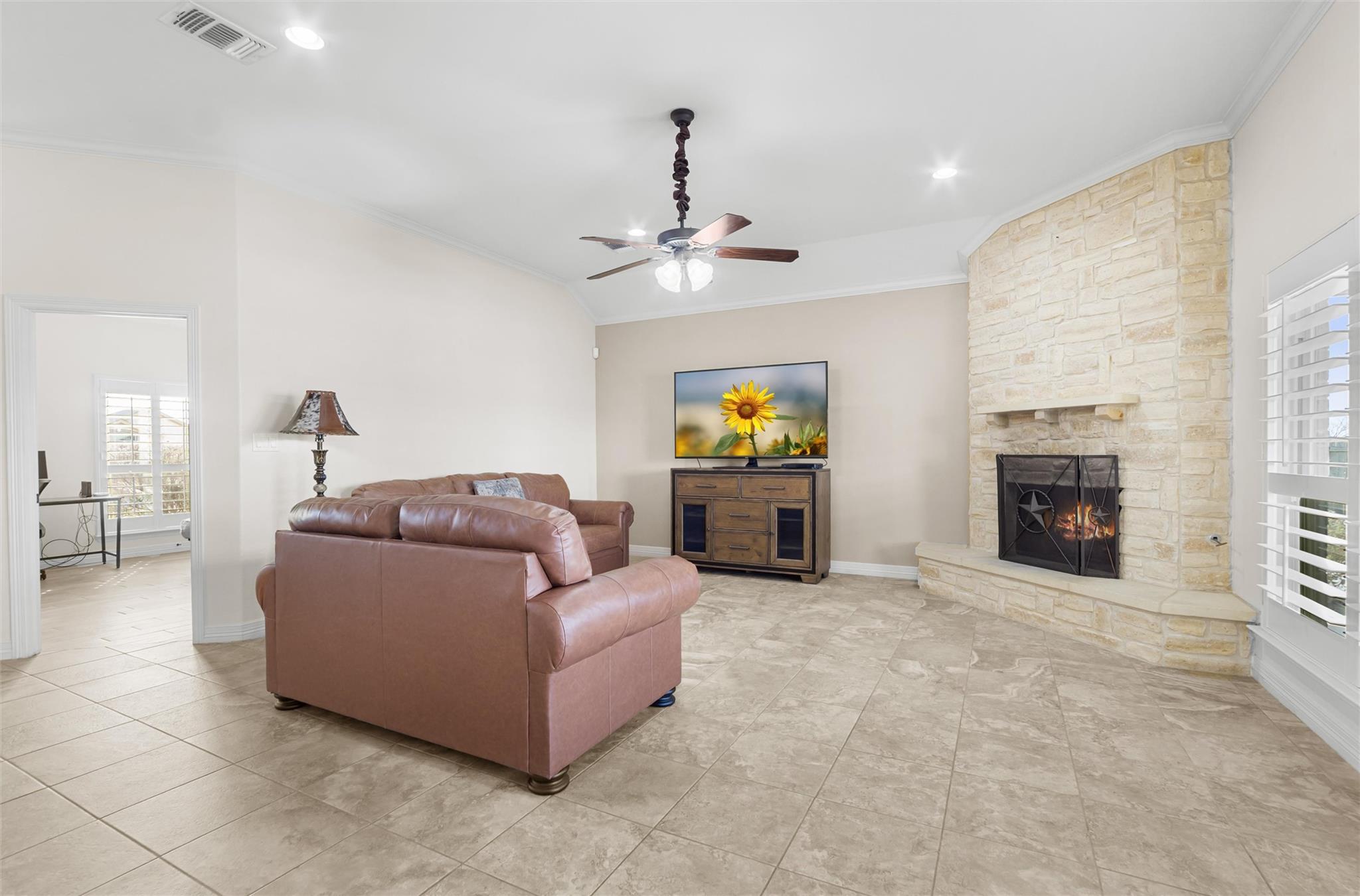 11010 La Paloma Loop W Salado TX 76571