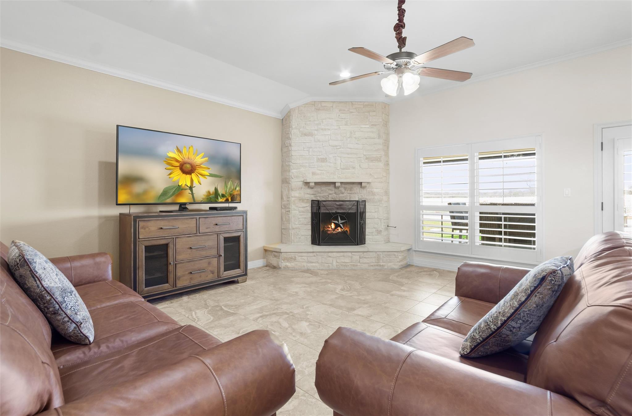 11010 La Paloma Loop W Salado TX 76571