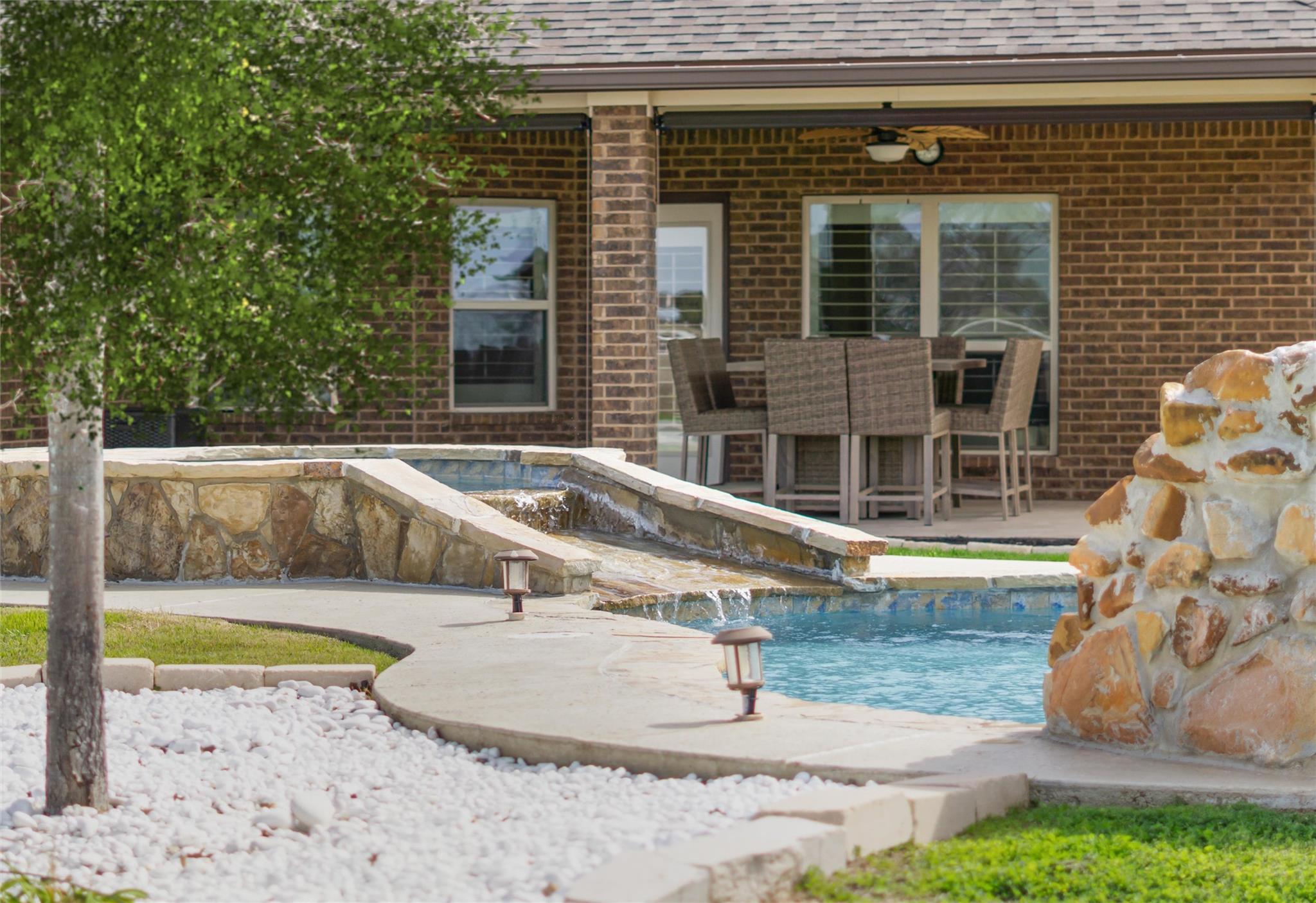 11010 La Paloma Loop W Salado TX 76571