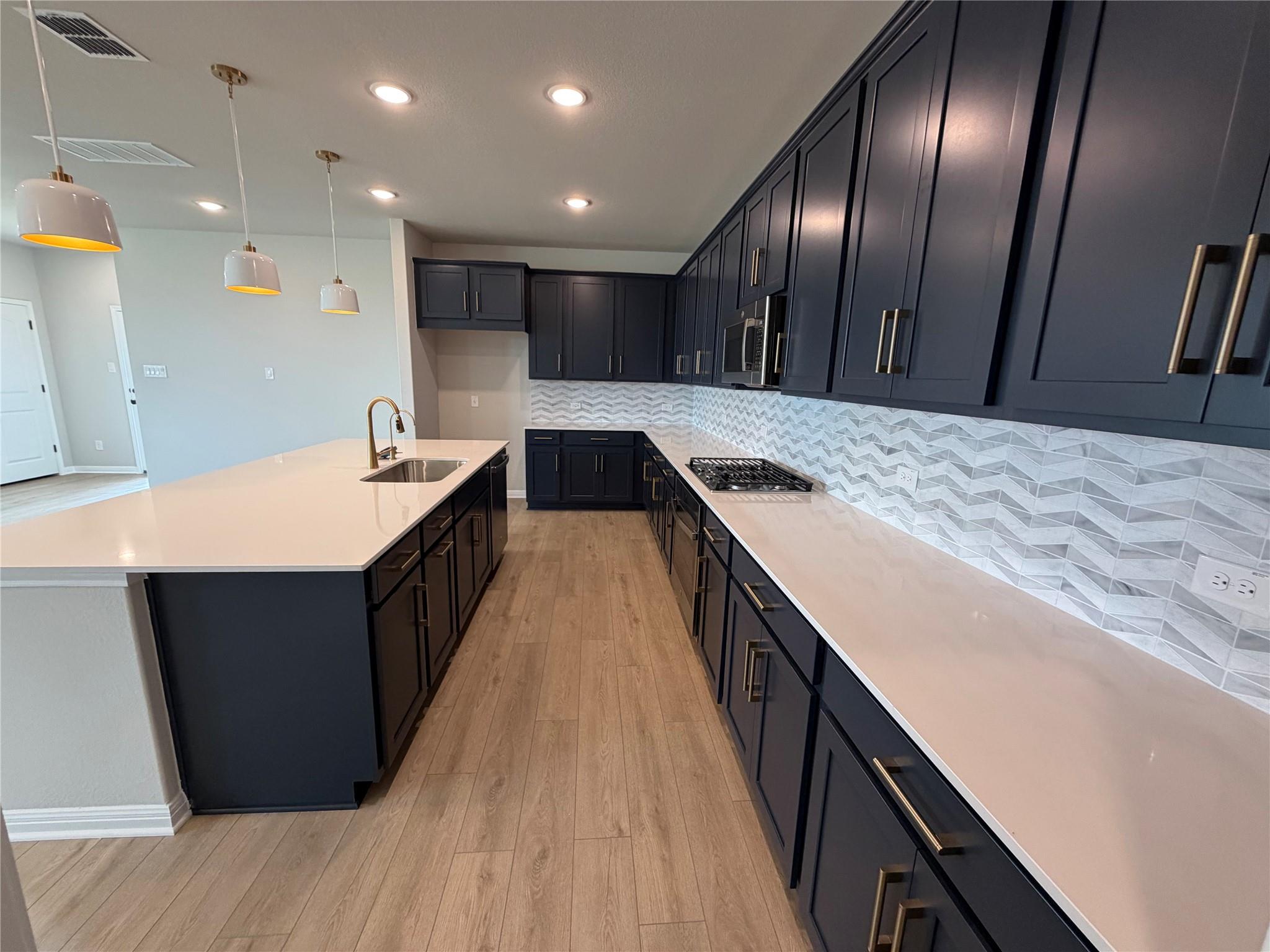 213 Leeland Drive Liberty Hill TX 78642