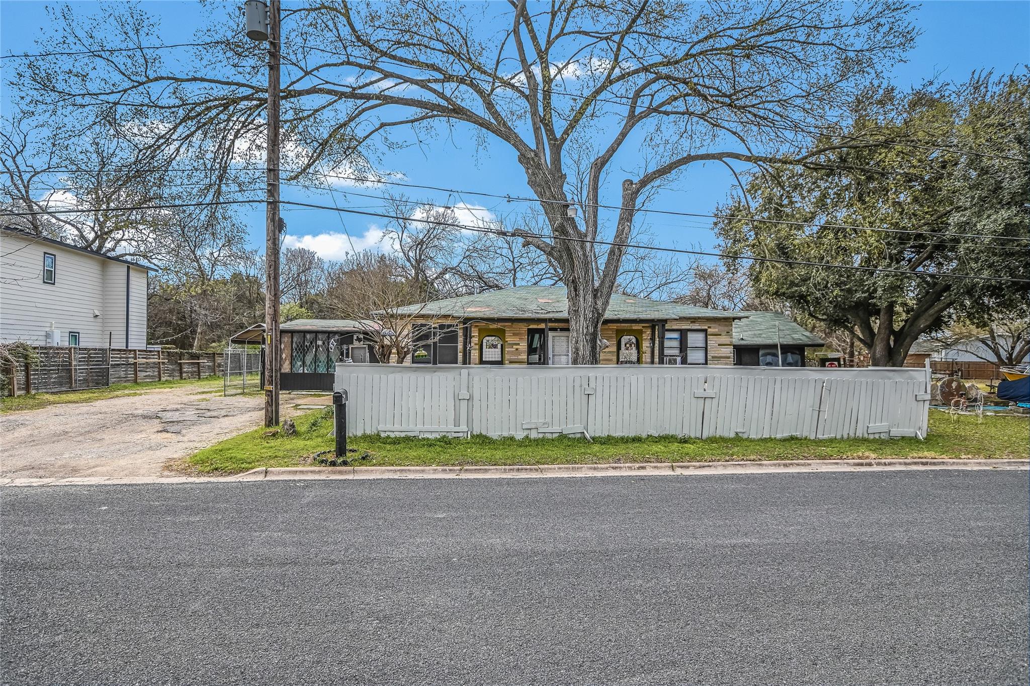 5405 Prock Lane Austin TX 78721