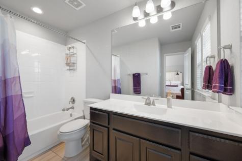 105 W Highfield Street Hutto TX 78634