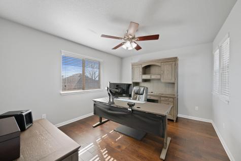 105 W Highfield Street Hutto TX 78634