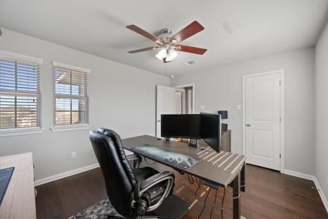 105 W Highfield Street Hutto TX 78634