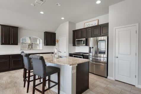 105 W Highfield Street Hutto TX 78634