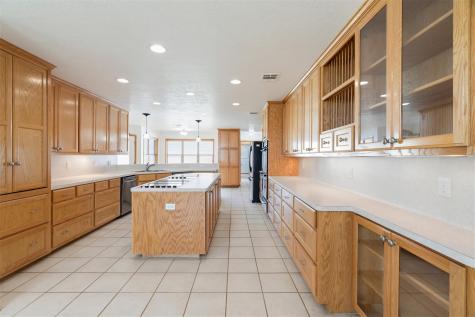 640 W F Avenue Milano TX 76556
