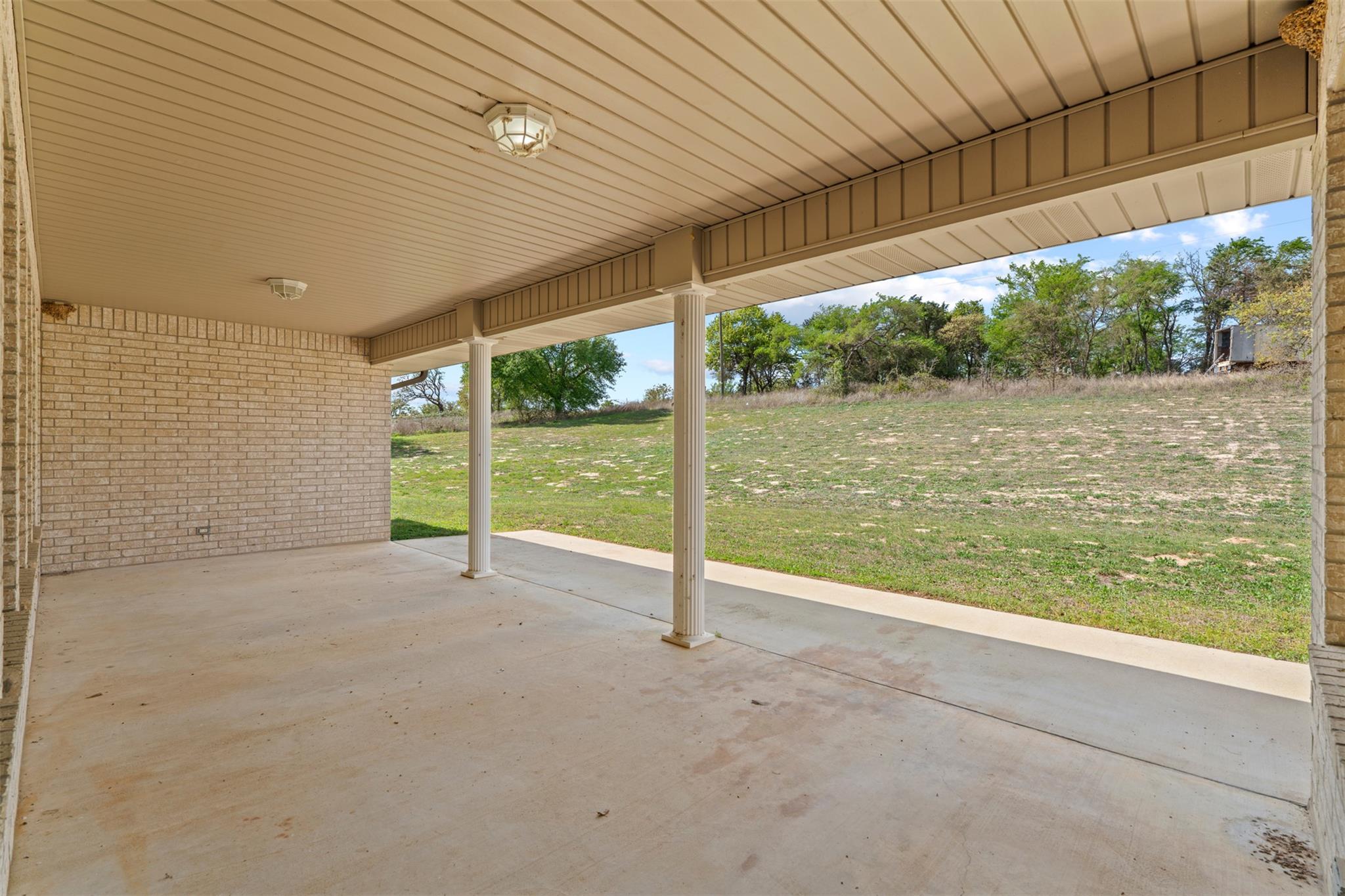 640 W F Avenue Milano TX 76556