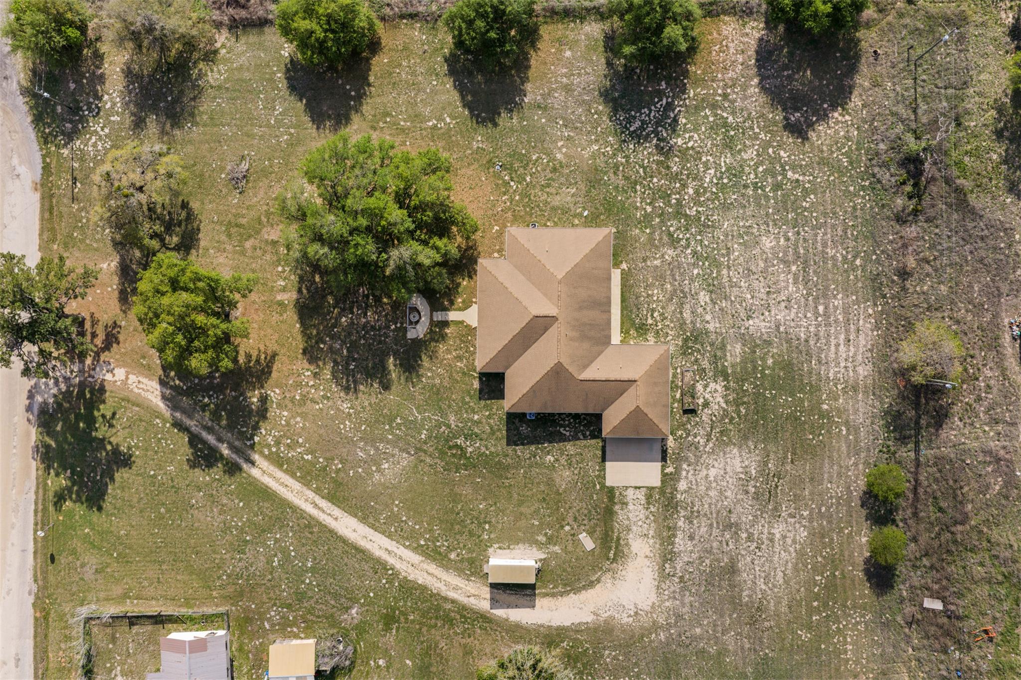 640 W F Avenue Milano TX 76556