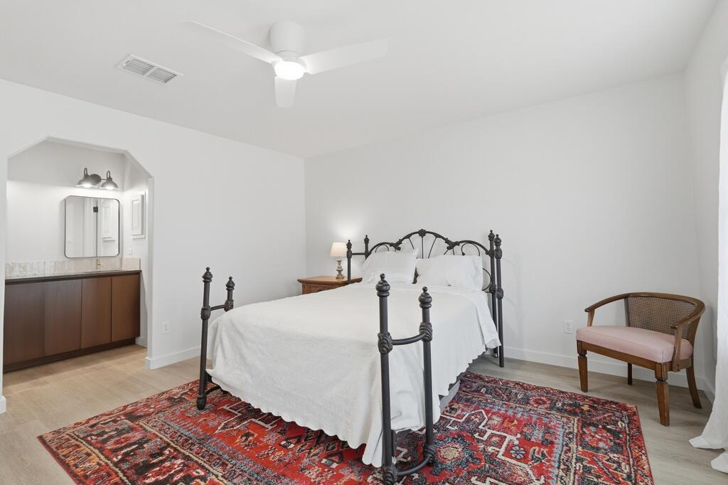 25429 Cove Drive Spicewood TX 78669