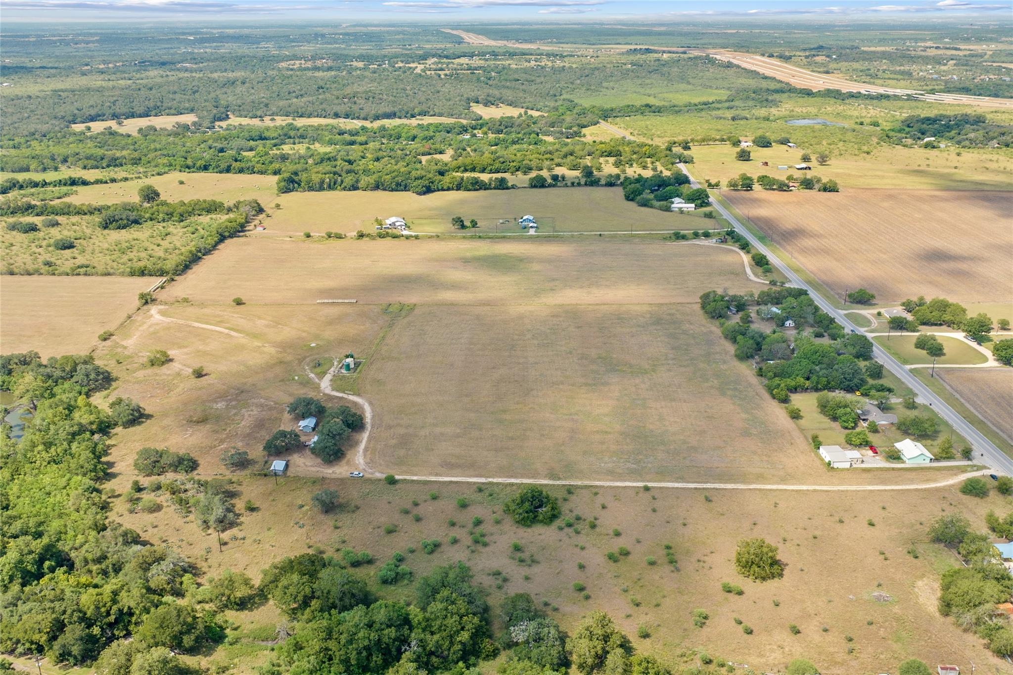 1408 State Park Road Lockhart TX 78644