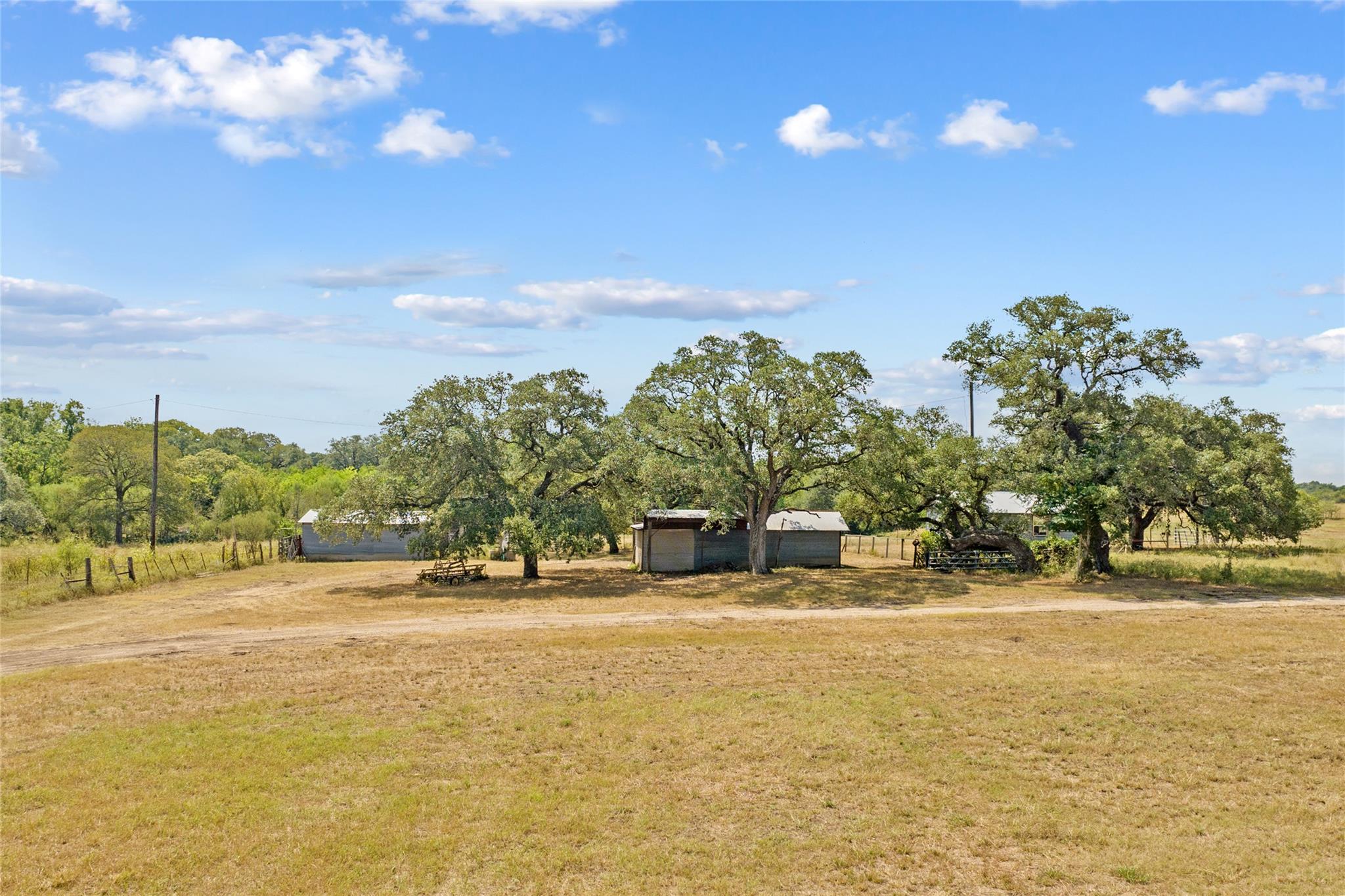 1408 State Park Road Lockhart TX 78644