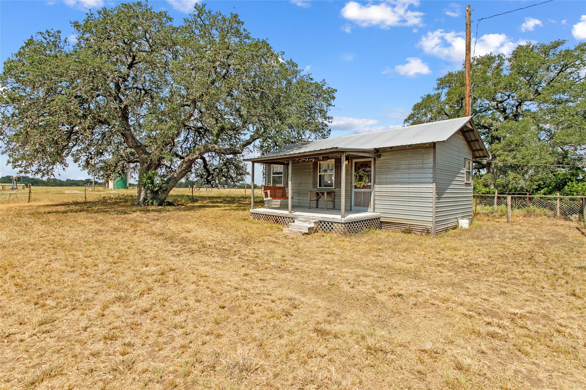 1408 State Park Road Lockhart TX 78644