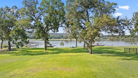 1112 Pecan Drive Marble Falls TX 78654