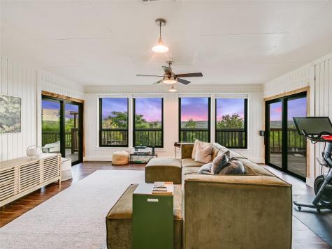 1304 Canoe Brook Drive Austin TX 78746